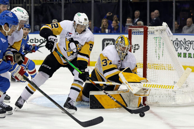 Pens beat Rangers in Muse’s debut